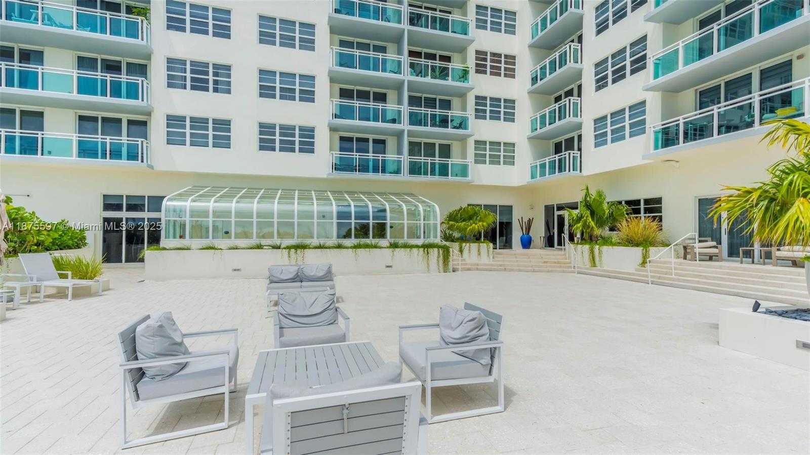 Small Image of 6917 COLLINS AVE #1420, Miami Beach Number 46