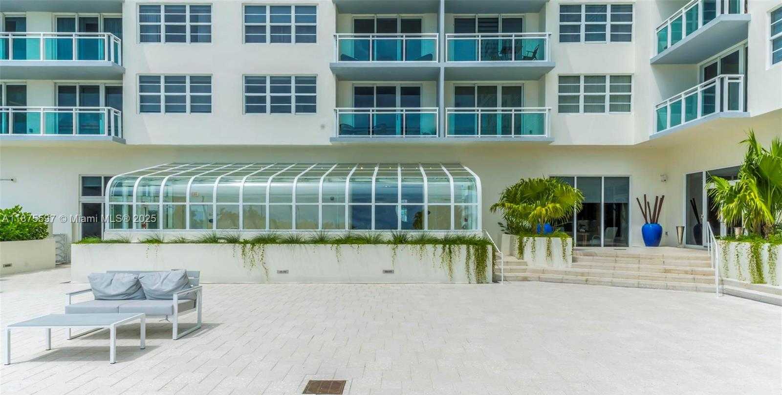 Small Image of 6917 COLLINS AVE #1420, Miami Beach Number 47