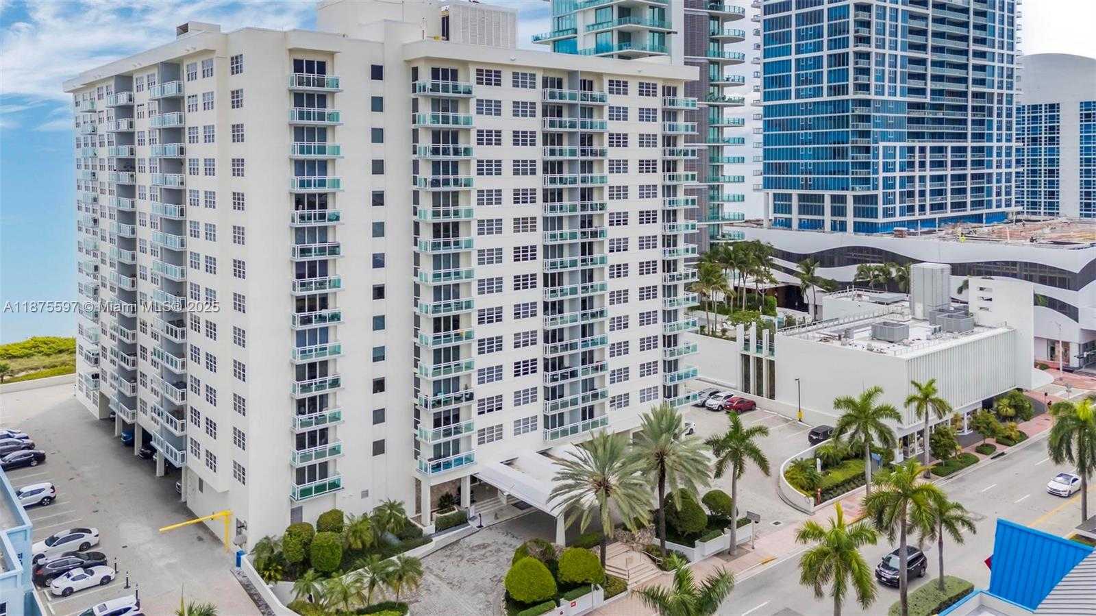 Small Image of 6917 COLLINS AVE #1420, Miami Beach Number 52