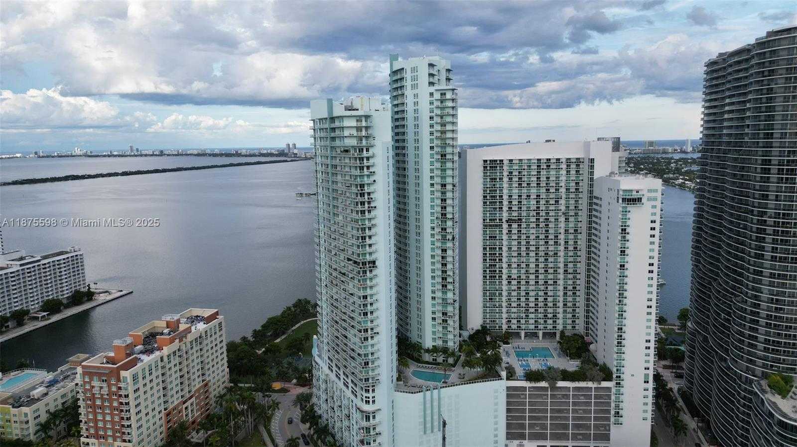 Small Image of 1900 NORTH BAYSHORE DR #3207, Miami Number 4