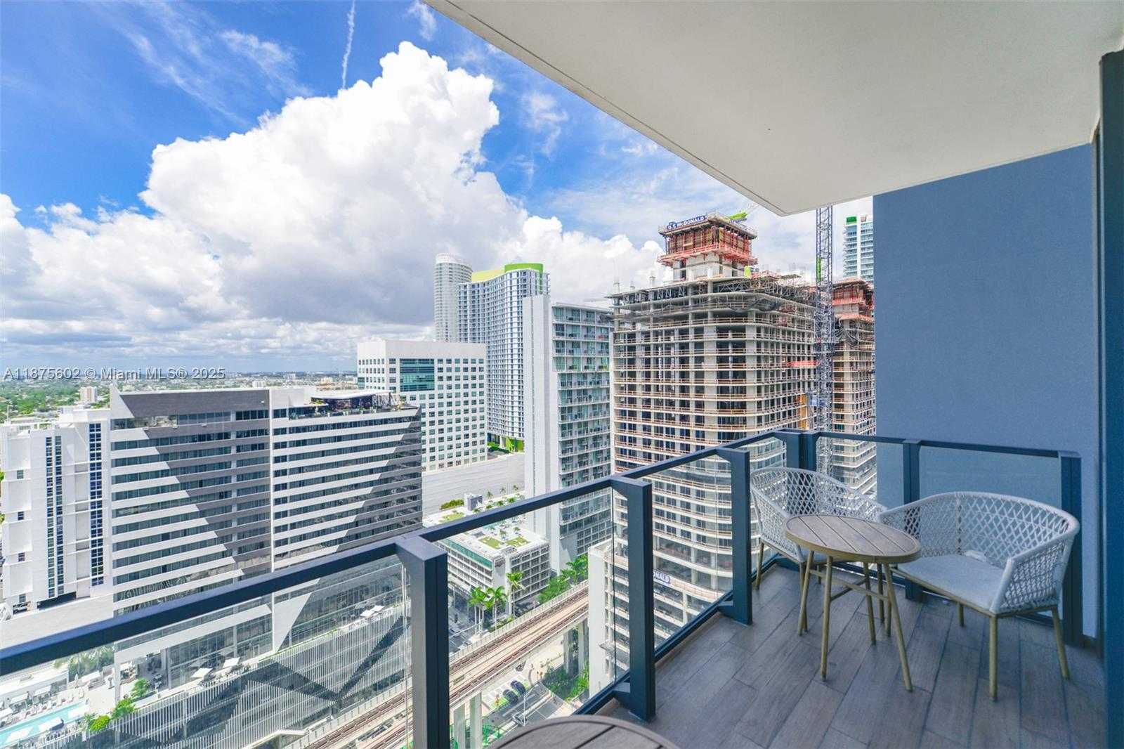 Small Image of 88 SOUTH WEST 7TH ST #2204, Miami Number 28