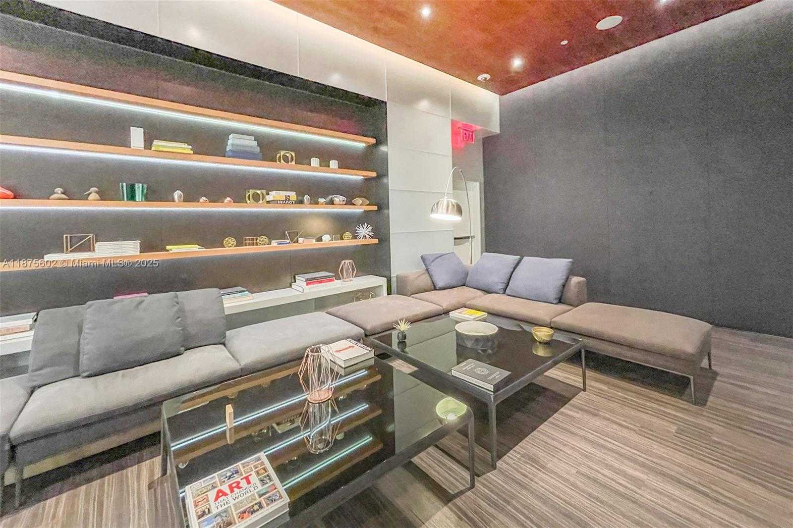 Small Image of 88 SOUTH WEST 7TH ST #2204, Miami Number 29
