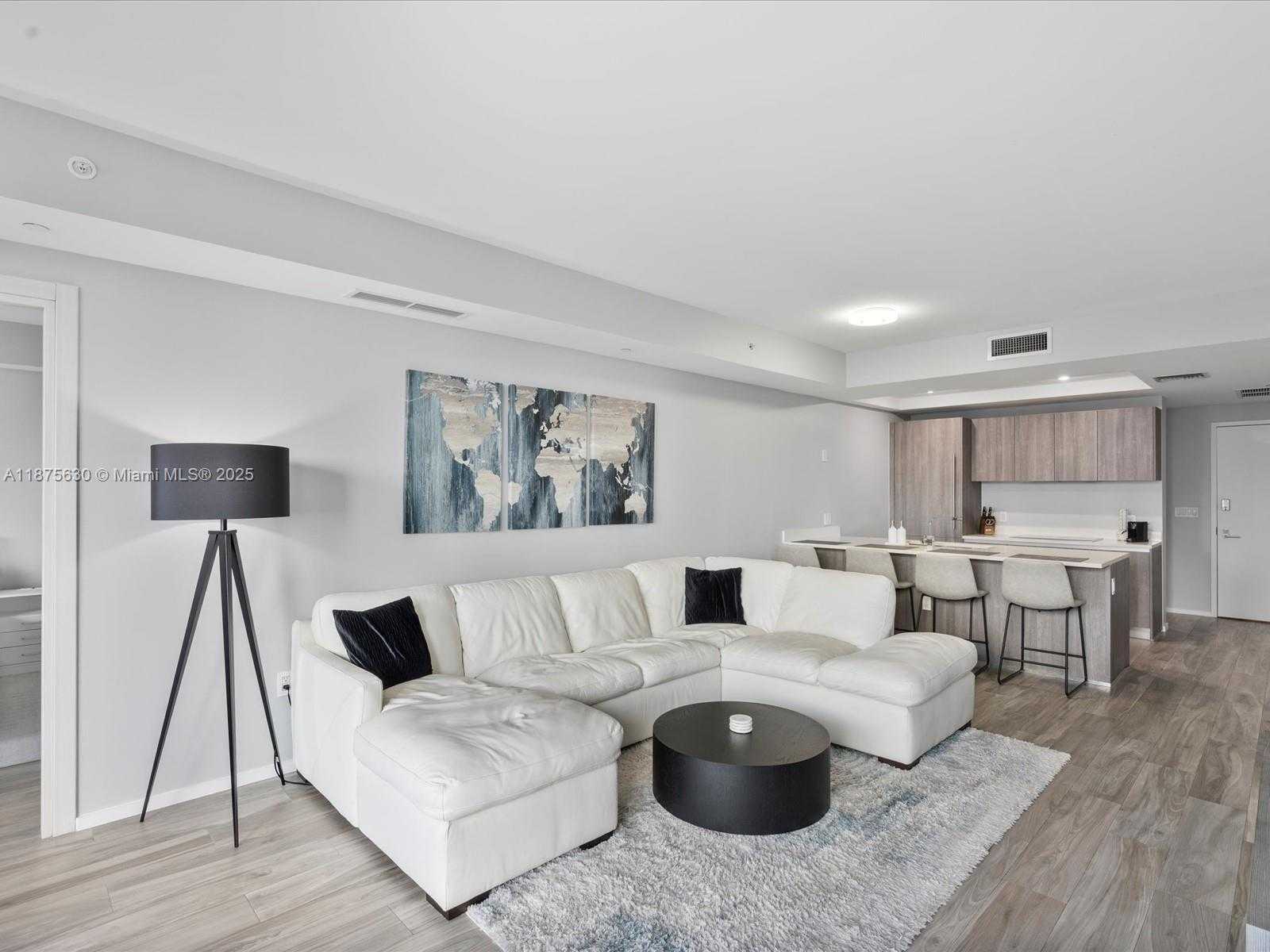 Small Image of 801 SOUTH MIAMI AVE #4402, Miami Number 13