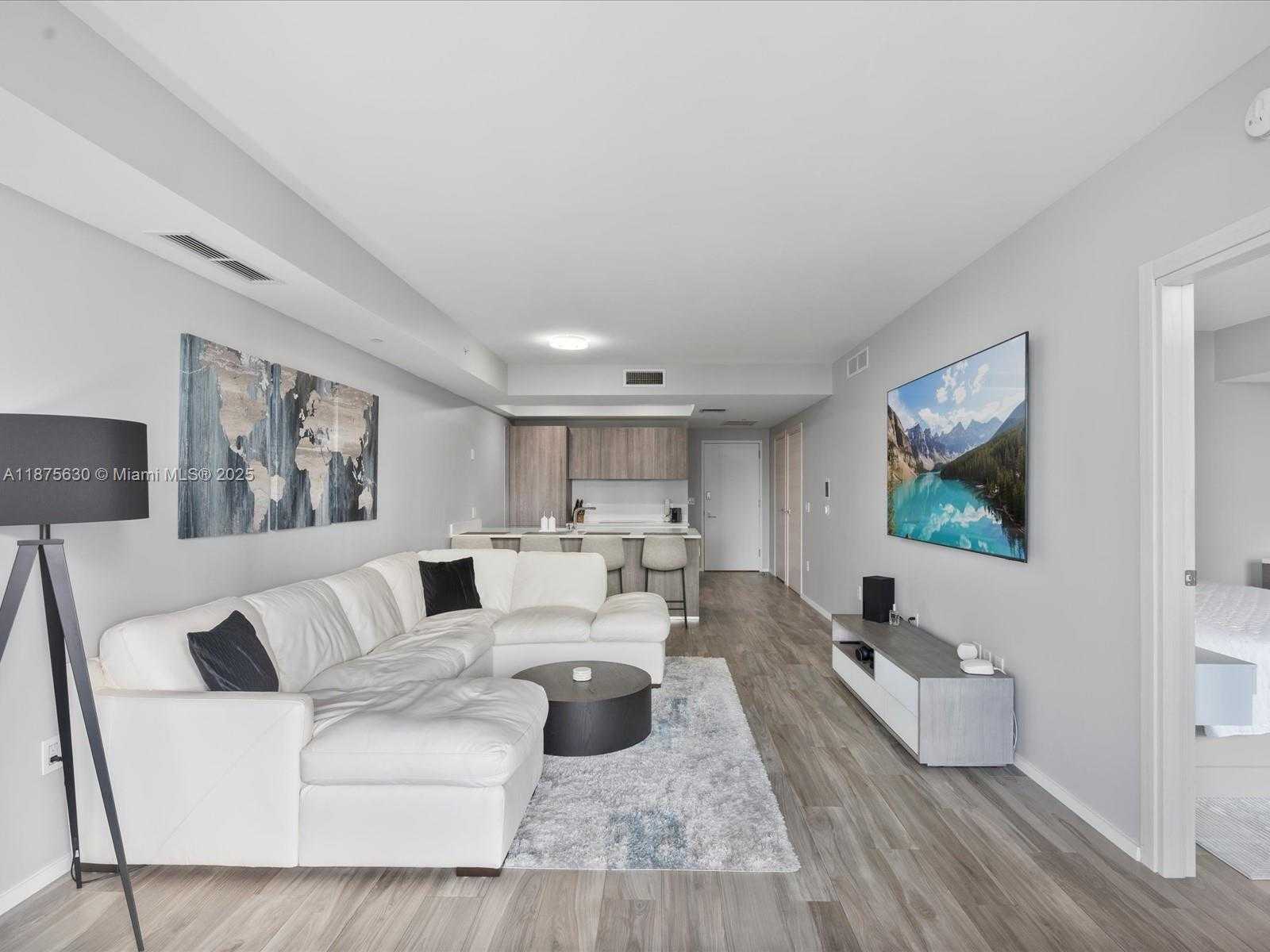 Small Image of 801 SOUTH MIAMI AVE #4402, Miami Number 14