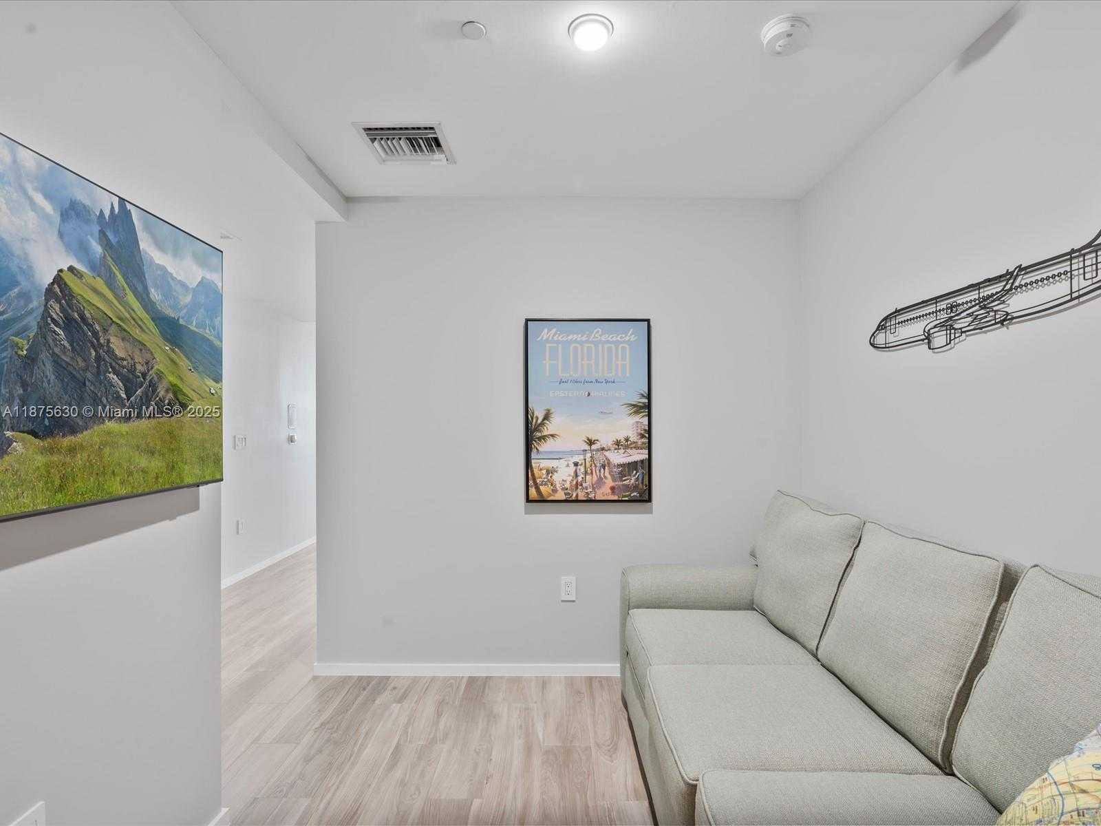 Small Image of 801 SOUTH MIAMI AVE #4402, Miami Number 17
