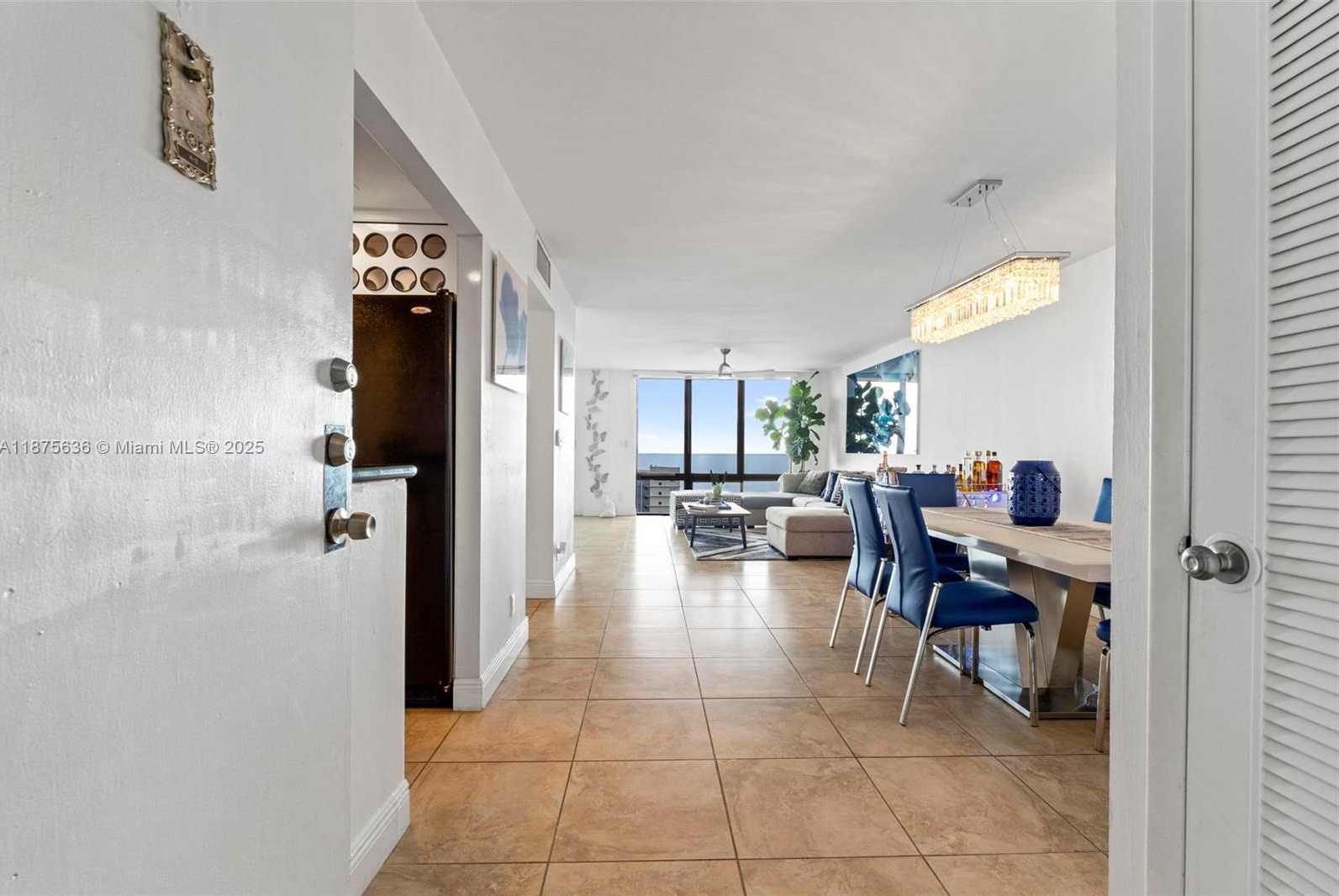 Small Image of 1600 SOUTH OCEAN DR #12H, Hollywood Number 3