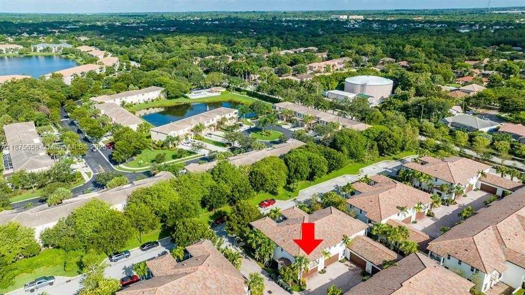 Small Image of 4766 SIERRA LN, Coconut Creek Number 24