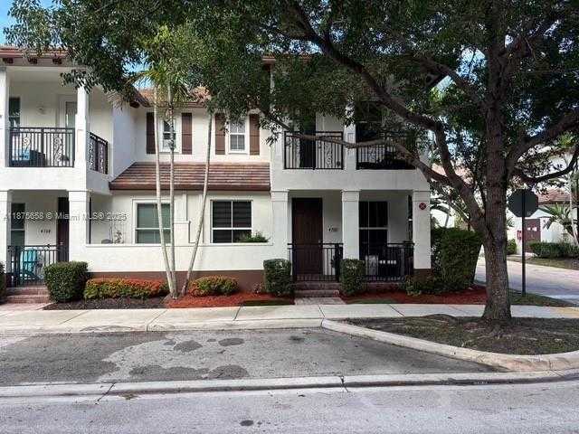 Small Image of 4766 SIERRA LN, Coconut Creek Number 4
