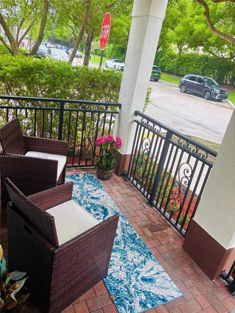 Small Image of 4766 SIERRA LN, Coconut Creek Number 7