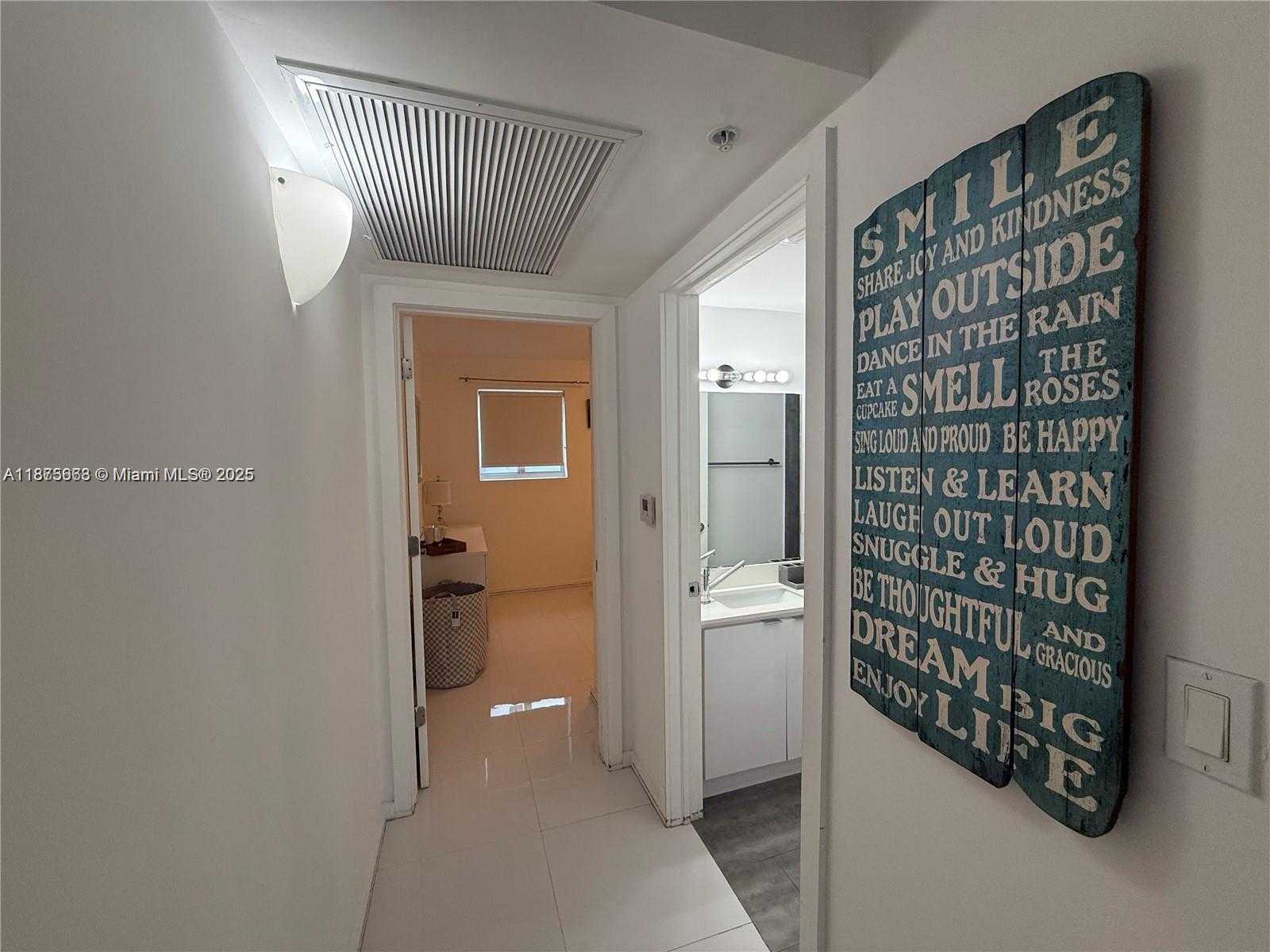 Small Image of 801 15TH ST #202, Miami Beach Number 5