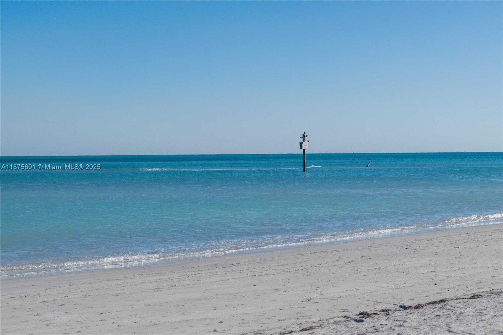 Small Image of 200 OCEAN LANE DR #703, Key Biscayne Number 18