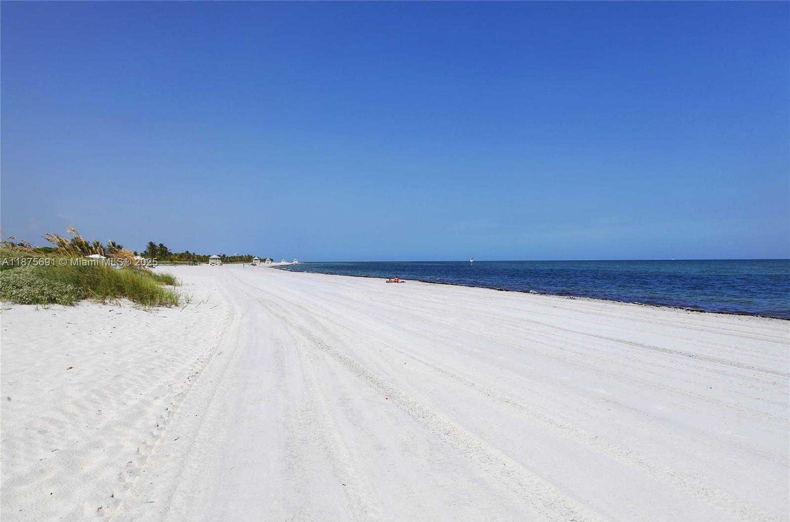 Small Image of 200 OCEAN LANE DR #703, Key Biscayne Number 20