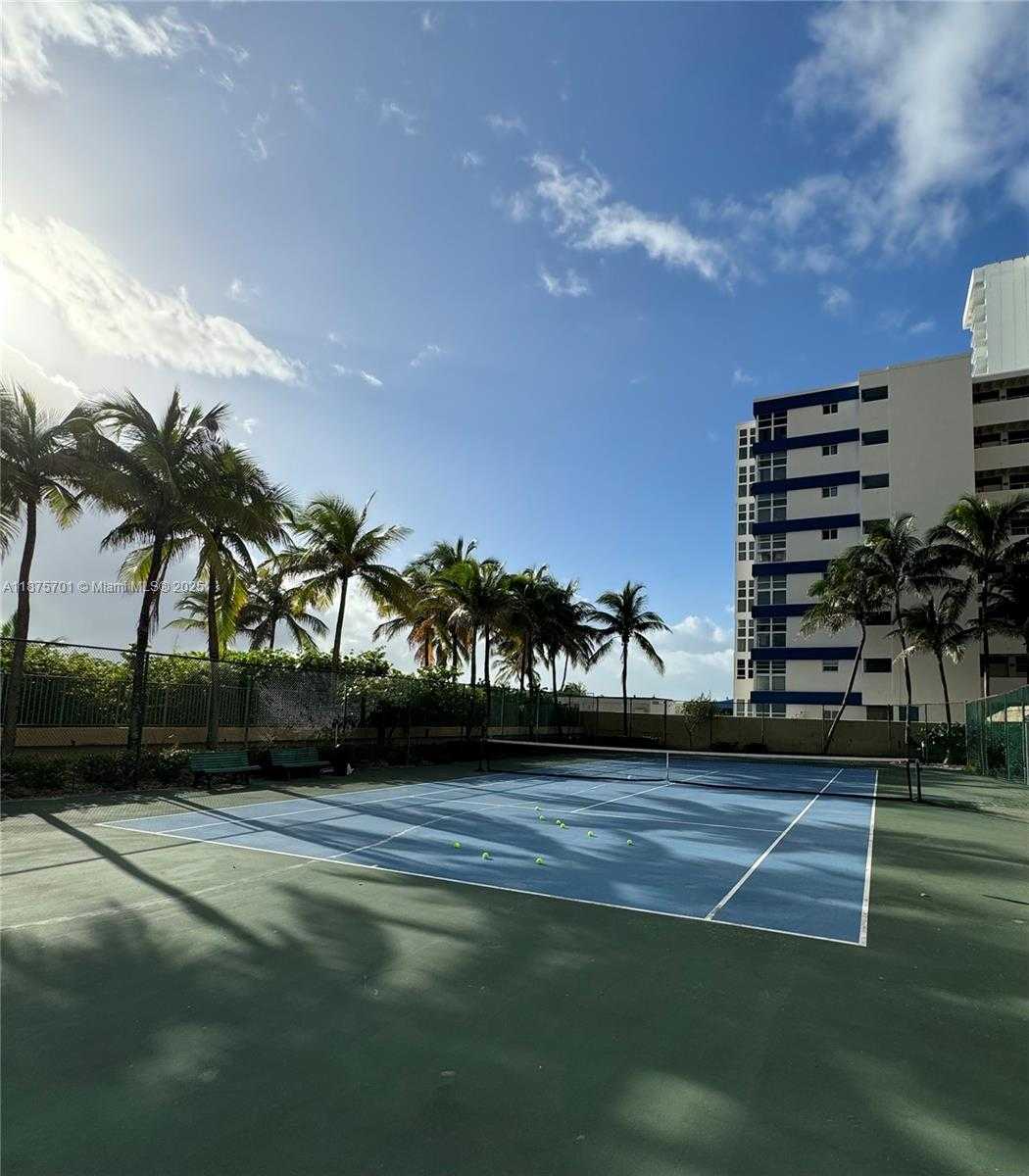 Small Image of 2080 SOUTH OCEAN DR #1711, Hallandale Beach Number 46
