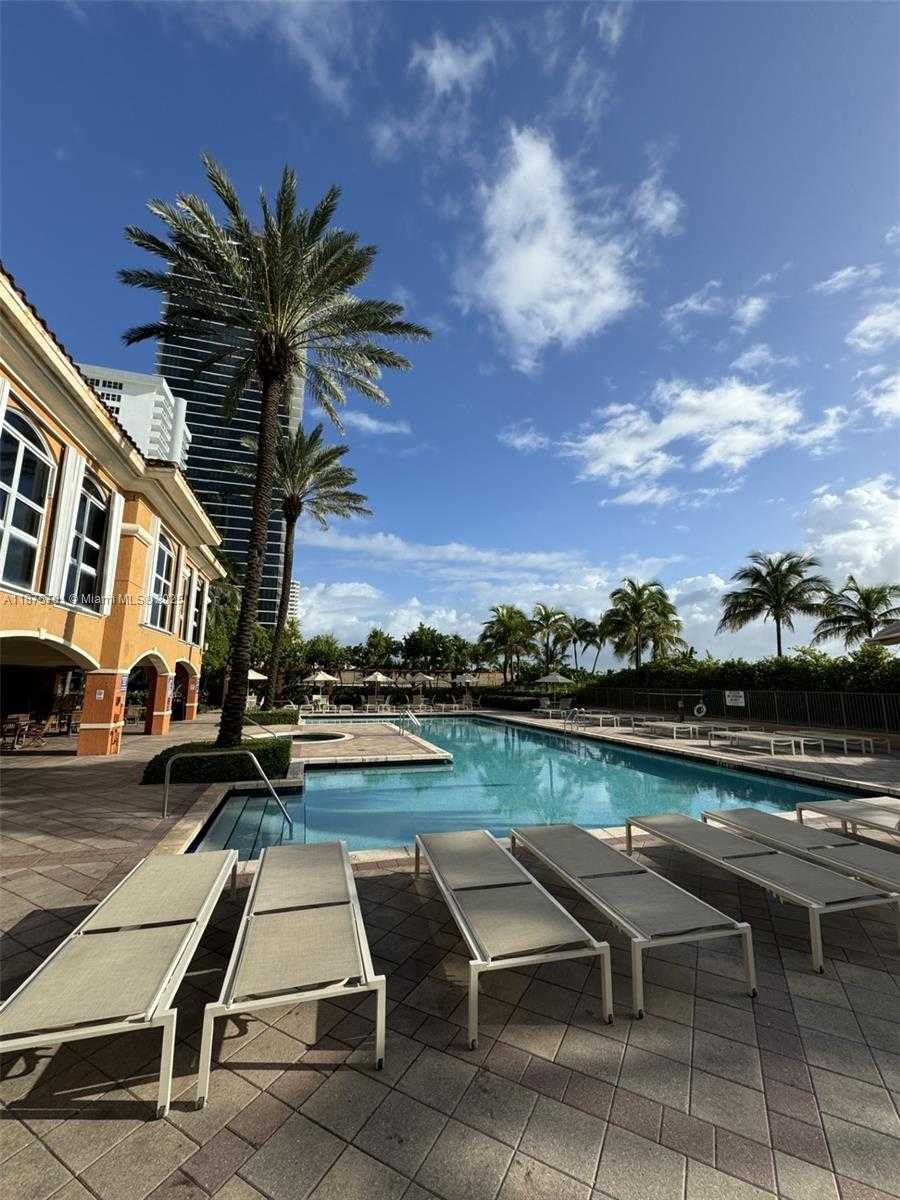 Small Image of 2080 SOUTH OCEAN DR #1711, Hallandale Beach Number 47