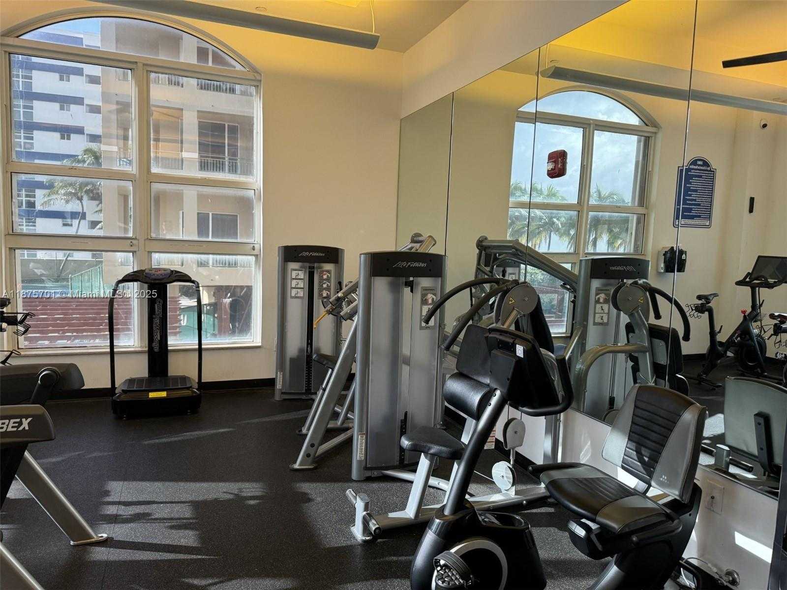 Small Image of 2080 SOUTH OCEAN DR #1711, Hallandale Beach Number 55