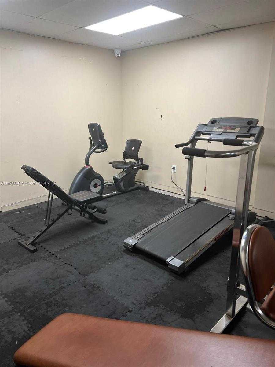 Small Image of 2903 NORTH MIAMI BEACH BLVD #1003, North Miami Beach Number 16