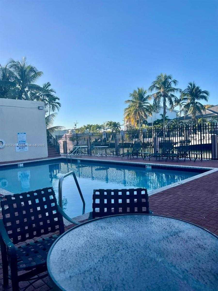 Small Image of 2903 NORTH MIAMI BEACH BLVD #1003, North Miami Beach Number 18
