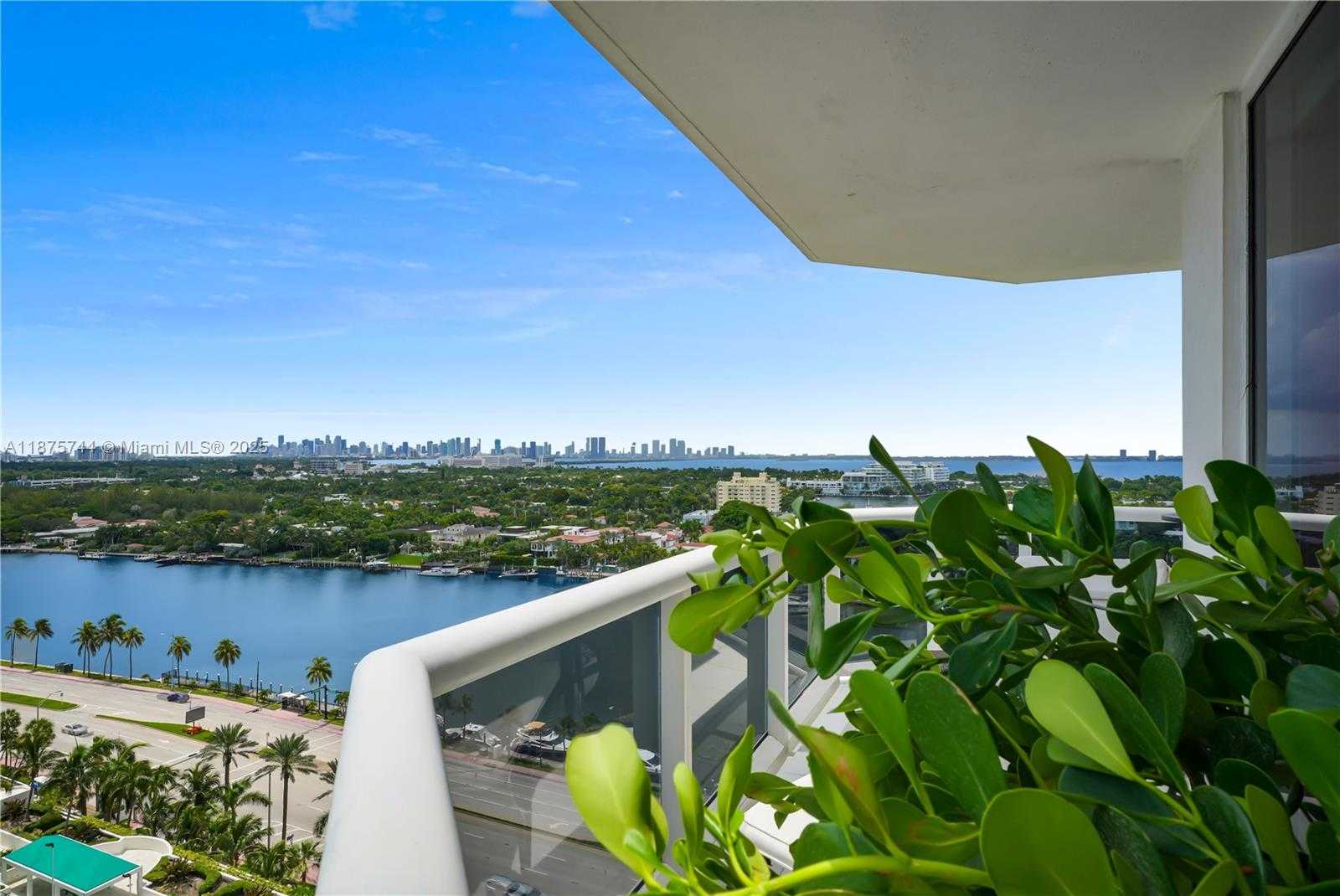 Small Image of 4779 COLLINS AVE #1805, Miami Beach Number 4
