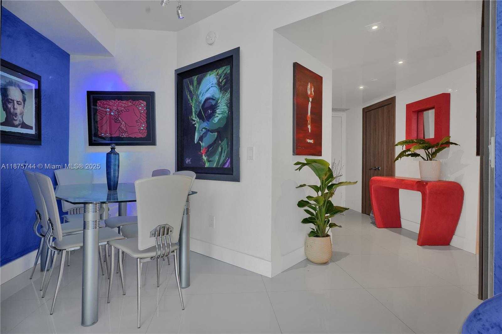 Small Image of 4779 COLLINS AVE #1805, Miami Beach Number 9
