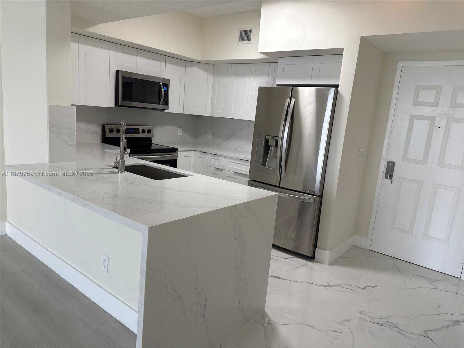 Small Image of 888 SOUTH DOUGLAS RD #1502, Coral Gables Number 2