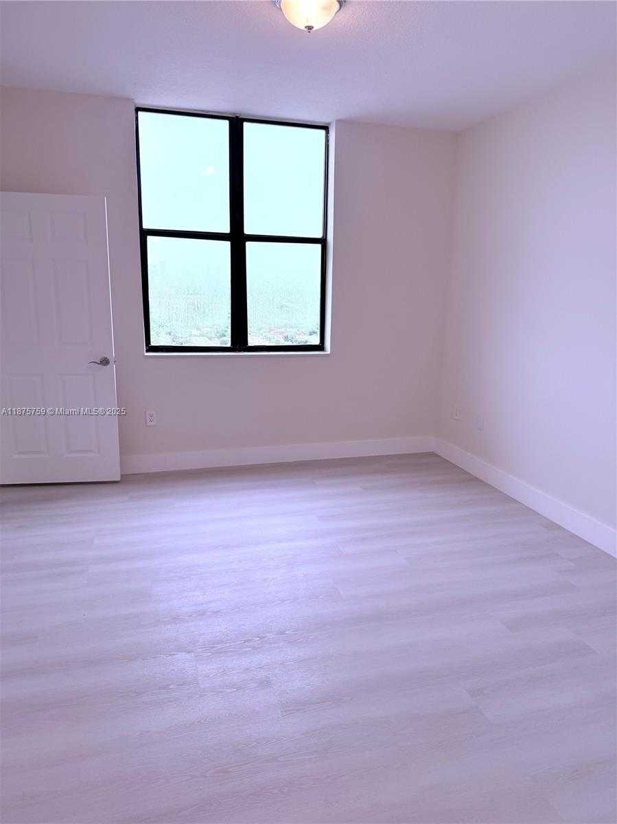 Small Image of 888 SOUTH DOUGLAS RD #1502, Coral Gables Number 30
