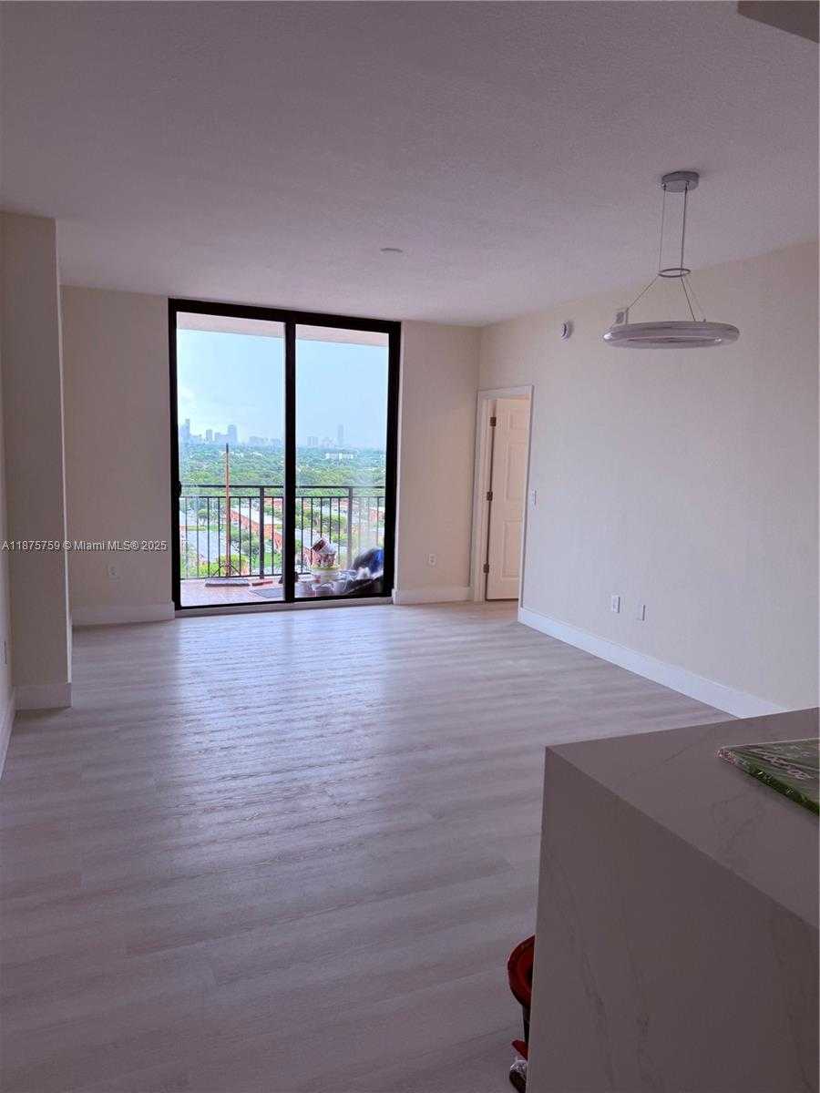 Small Image of 888 SOUTH DOUGLAS RD #1502, Coral Gables Number 7