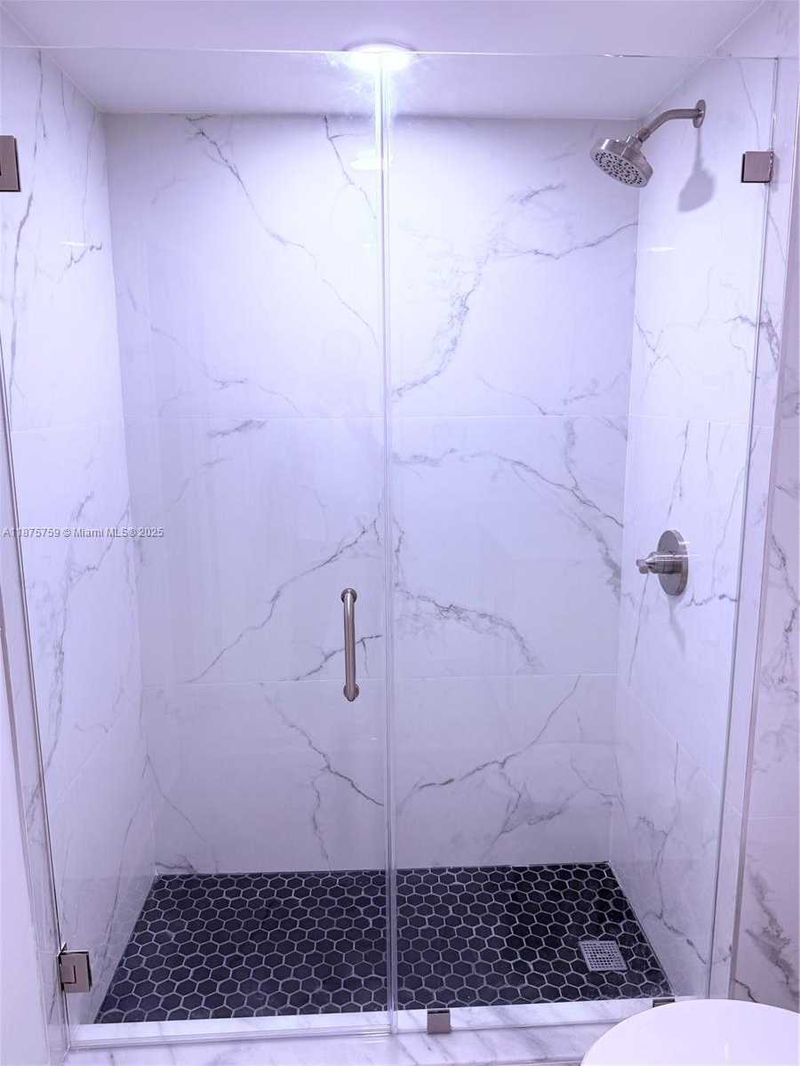 Small Image of 888 SOUTH DOUGLAS RD #1502, Coral Gables Number 9