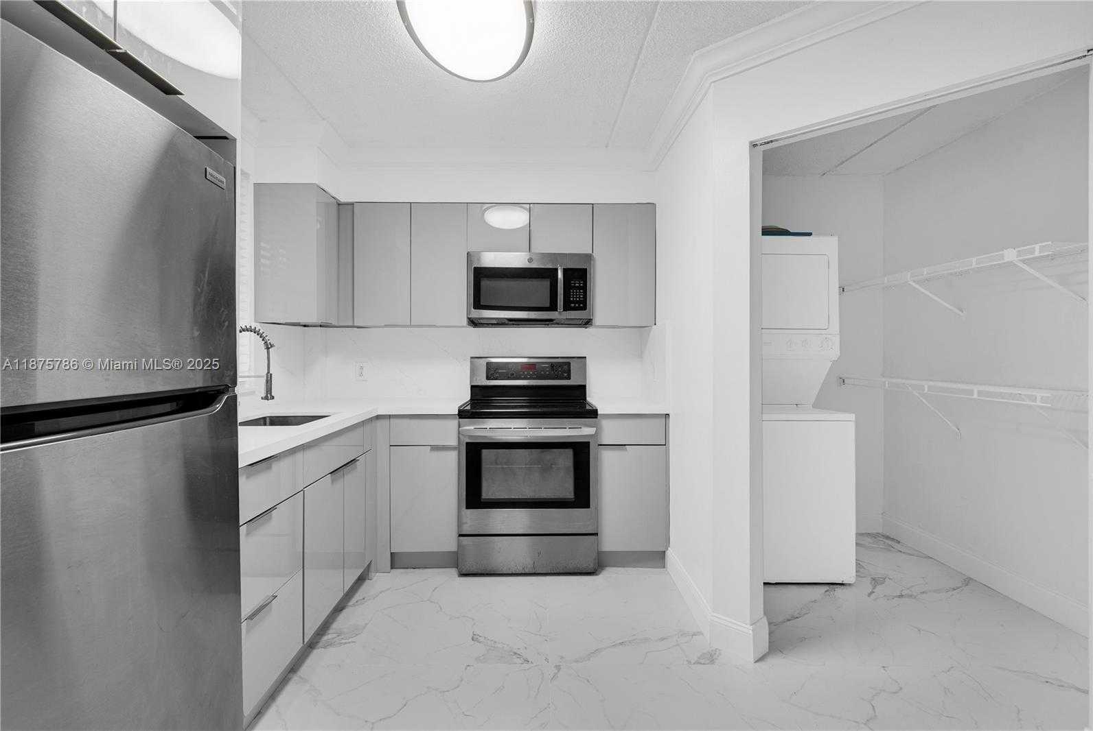 Small Image of 6135 NORTH WEST 186TH ST #202, Hialeah Number 12