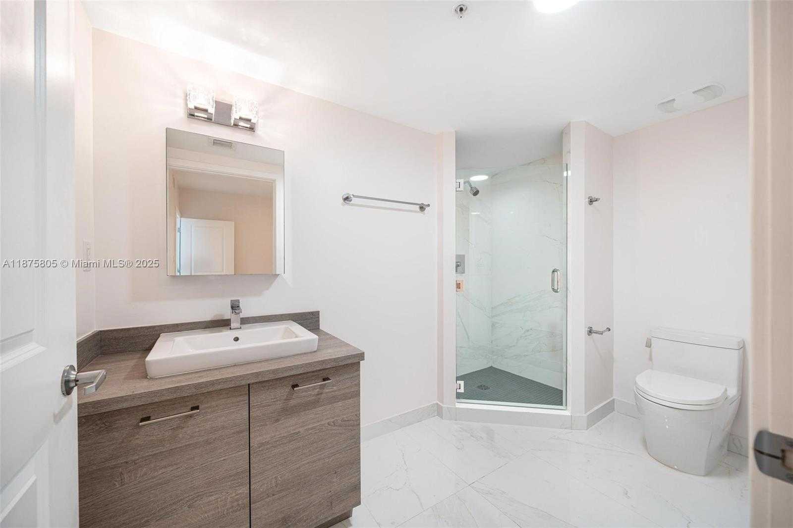 Small Image of 400 SUNNY ISLES BLVD #1707, Sunny Isles Beach Number 28