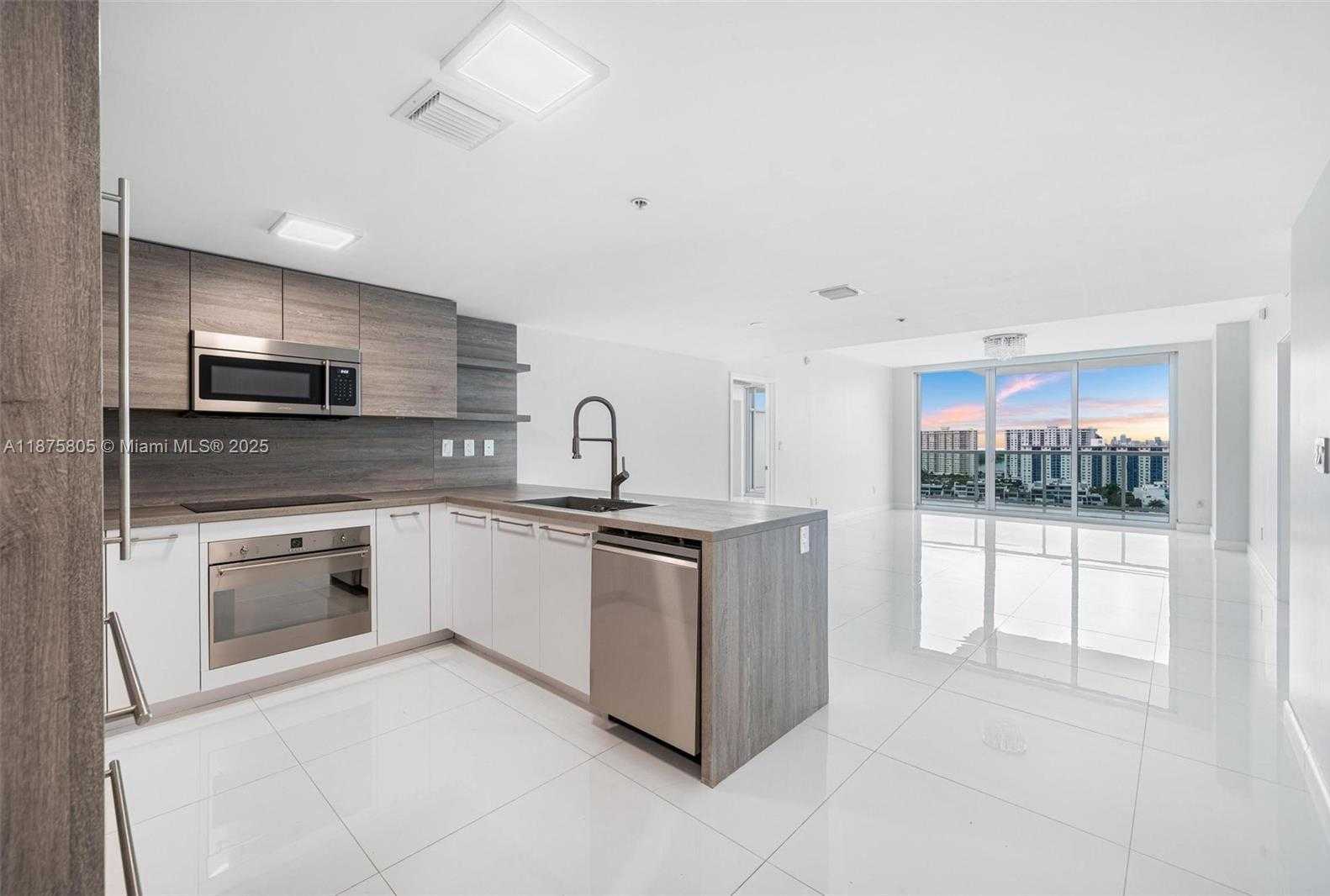 Small Image of 400 SUNNY ISLES BLVD #1707, Sunny Isles Beach Number 30