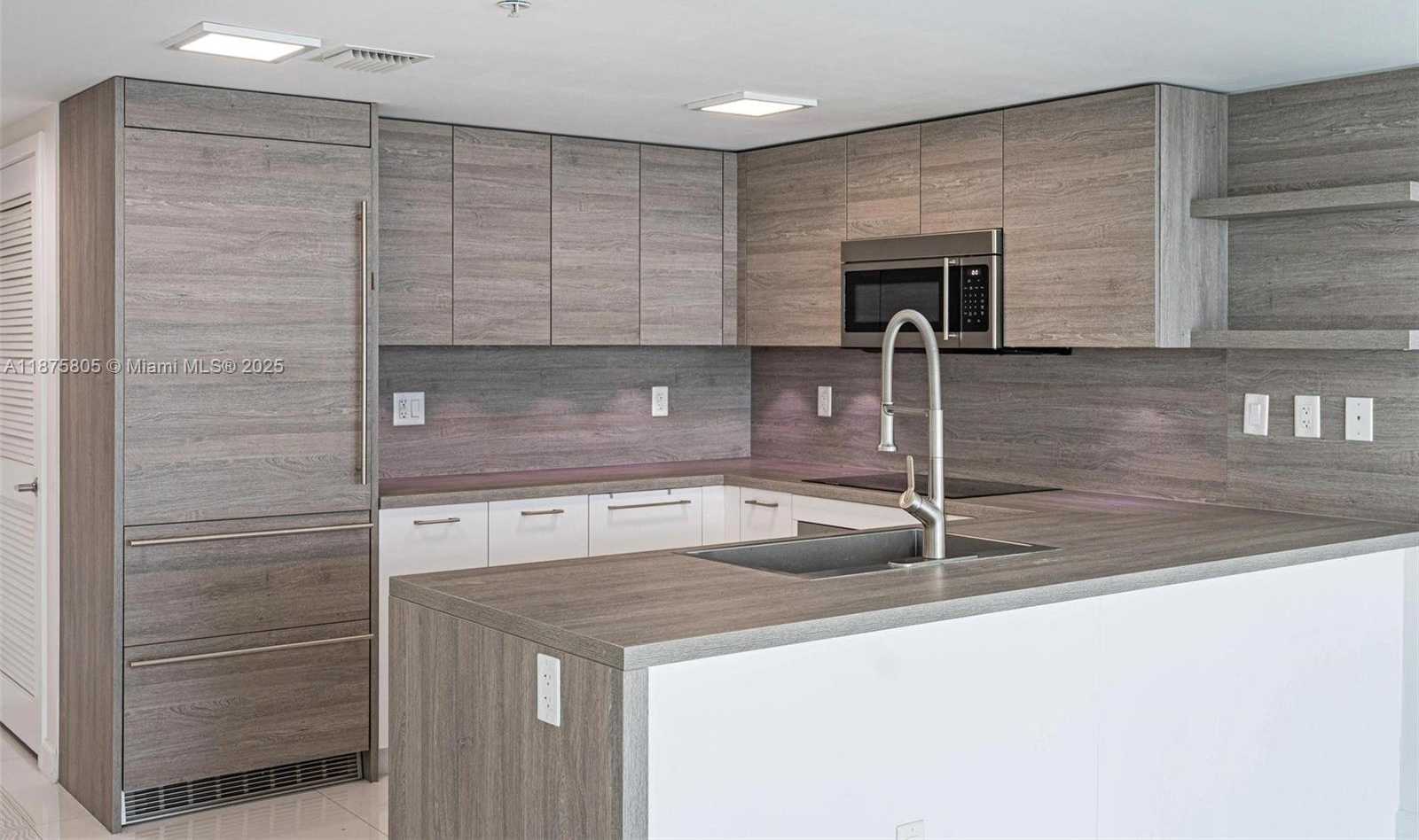 Small Image of 400 SUNNY ISLES BLVD #1707, Sunny Isles Beach Number 35