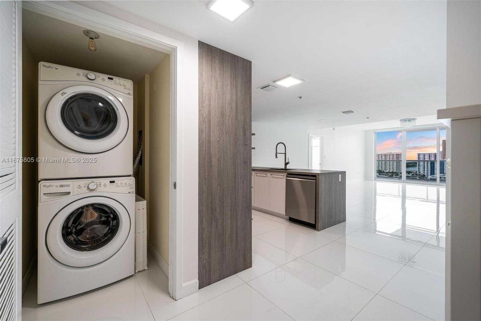 Small Image of 400 SUNNY ISLES BLVD #1707, Sunny Isles Beach Number 36