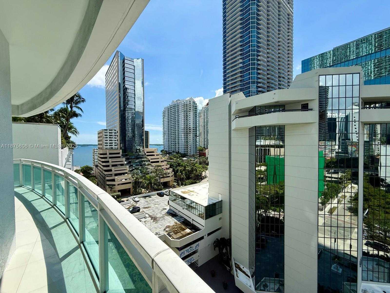 Small Image of 951 BRICKELL AVE #1010, Miami Number 6
