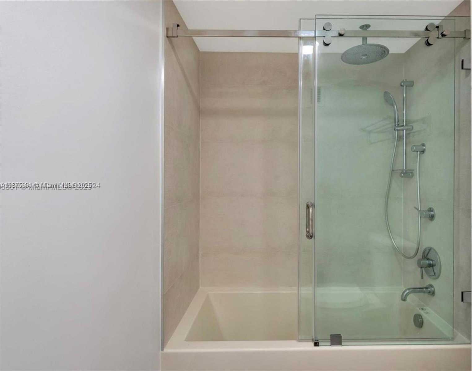 Small Image of 4001 SOUTH OCEAN DR #9F, Hollywood Number 19