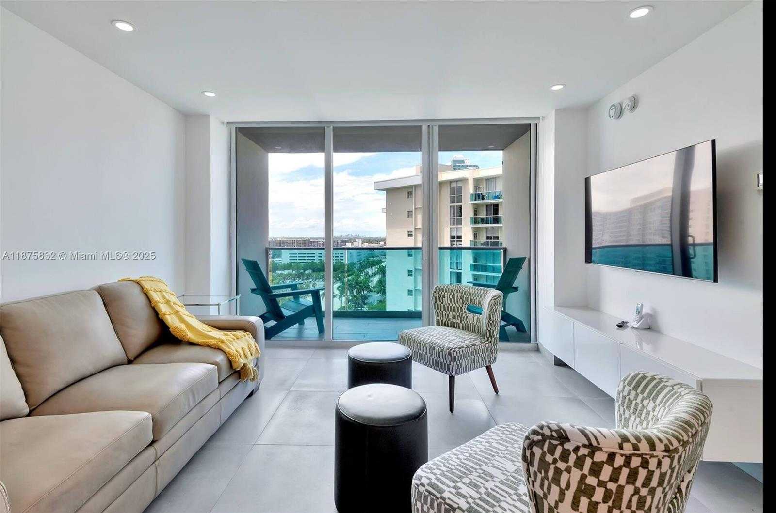 Small Image of 4001 SOUTH OCEAN DR #14H, Hollywood Number 24