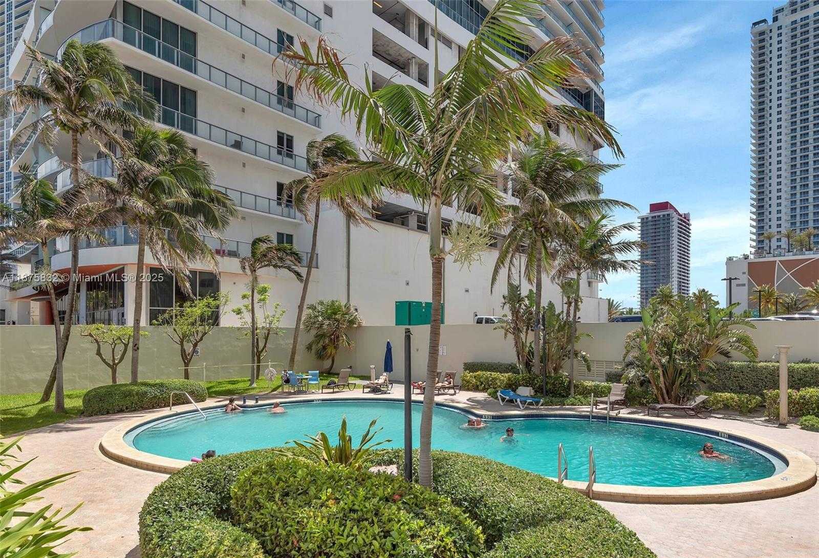 Small Image of 4001 SOUTH OCEAN DR #14H, Hollywood Number 37