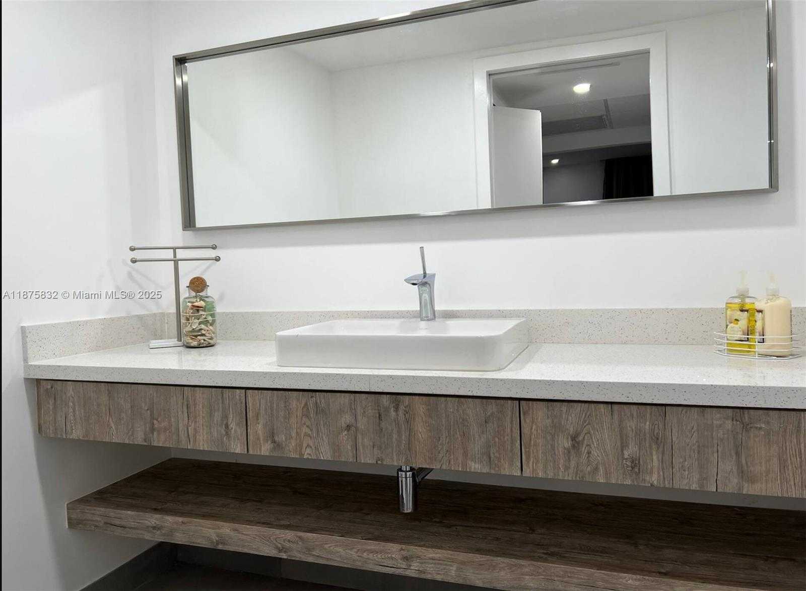 Small Image of 4001 SOUTH OCEAN DR #14H, Hollywood Number 52