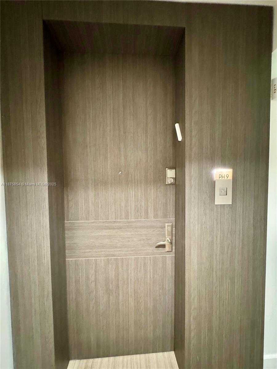 Small Image of 3301 NORTH EAST 183RD ST #2909, Aventura Number 13