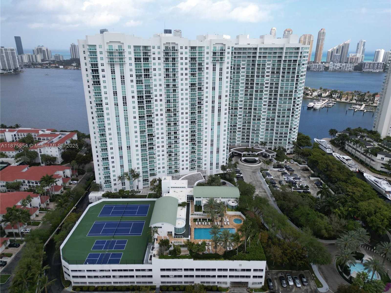 Small Image of 3301 NORTH EAST 183RD ST #2909, Aventura Number 25