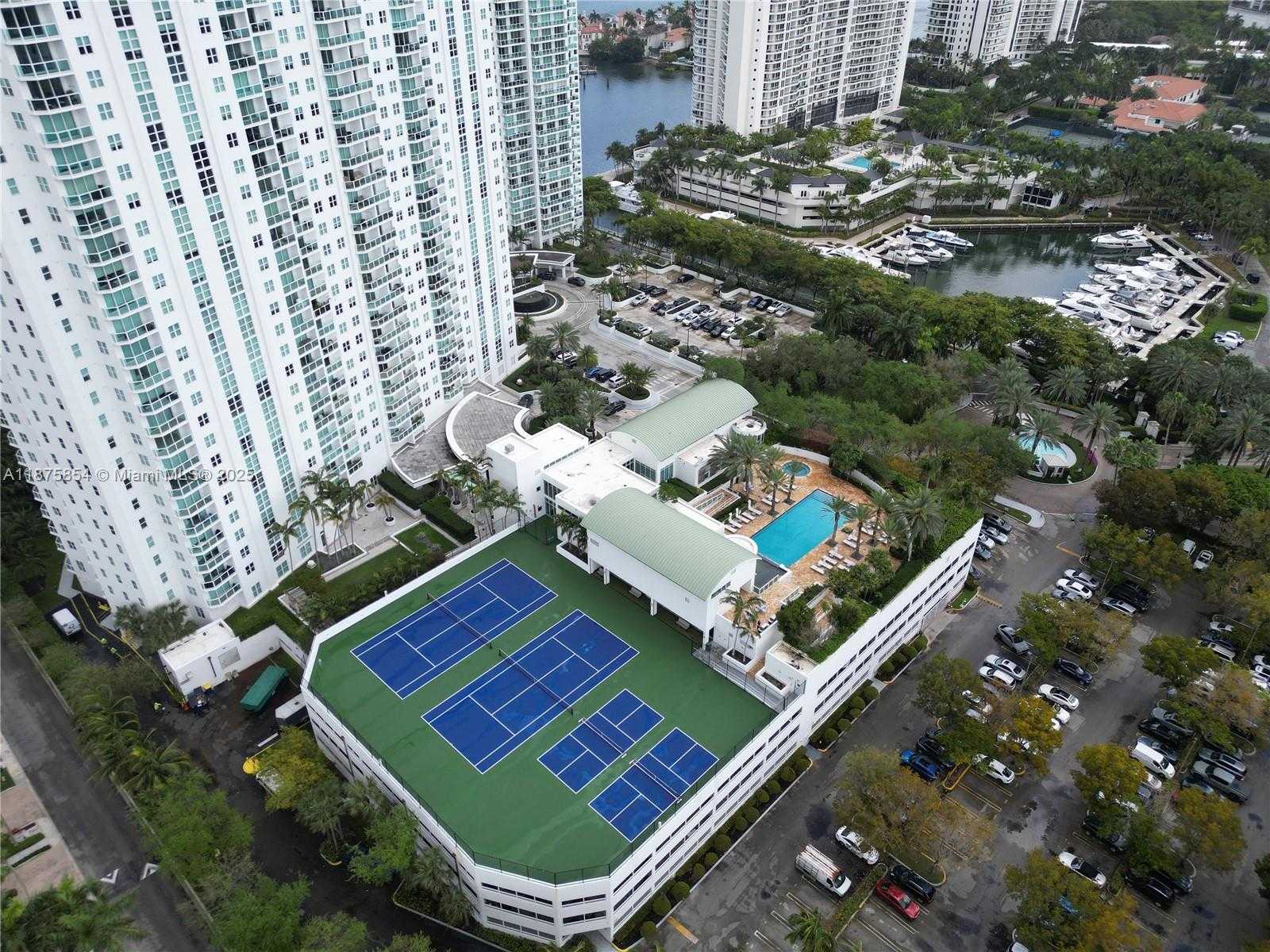 Small Image of 3301 NORTH EAST 183RD ST #2909, Aventura Number 26