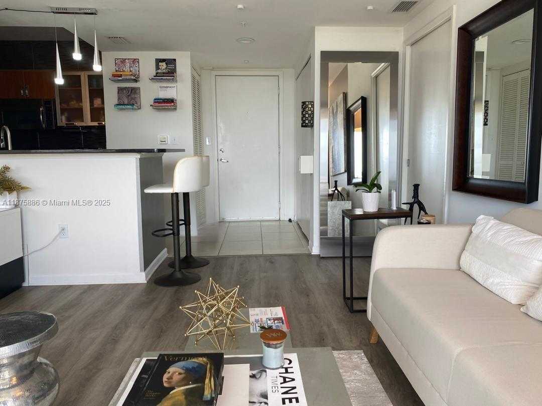 Small Image of 18800 NORTH EAST 29TH AVE #609, Aventura Number 25