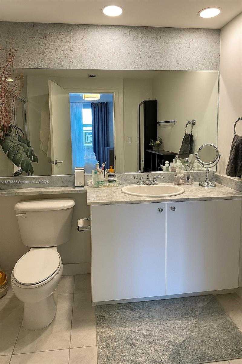 Small Image of 18800 NORTH EAST 29TH AVE #609, Aventura Number 47