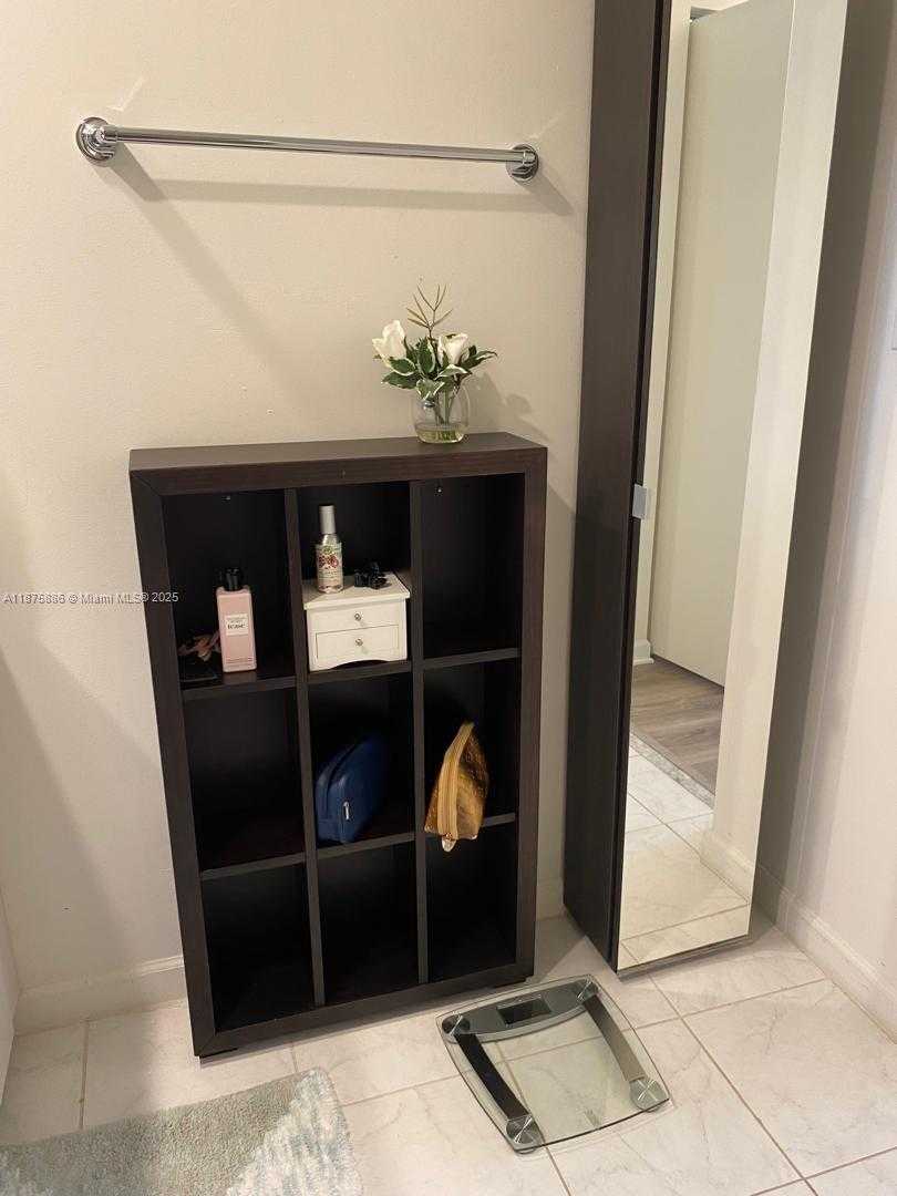 Small Image of 18800 NORTH EAST 29TH AVE #609, Aventura Number 48