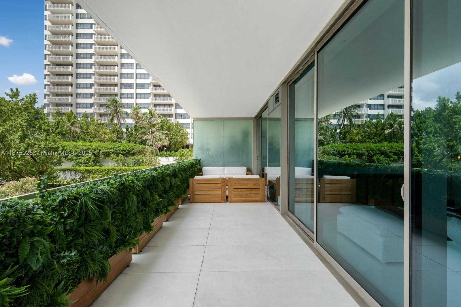 Small Image of 10203 COLLINS AVE #204, Bal Harbour Number 25