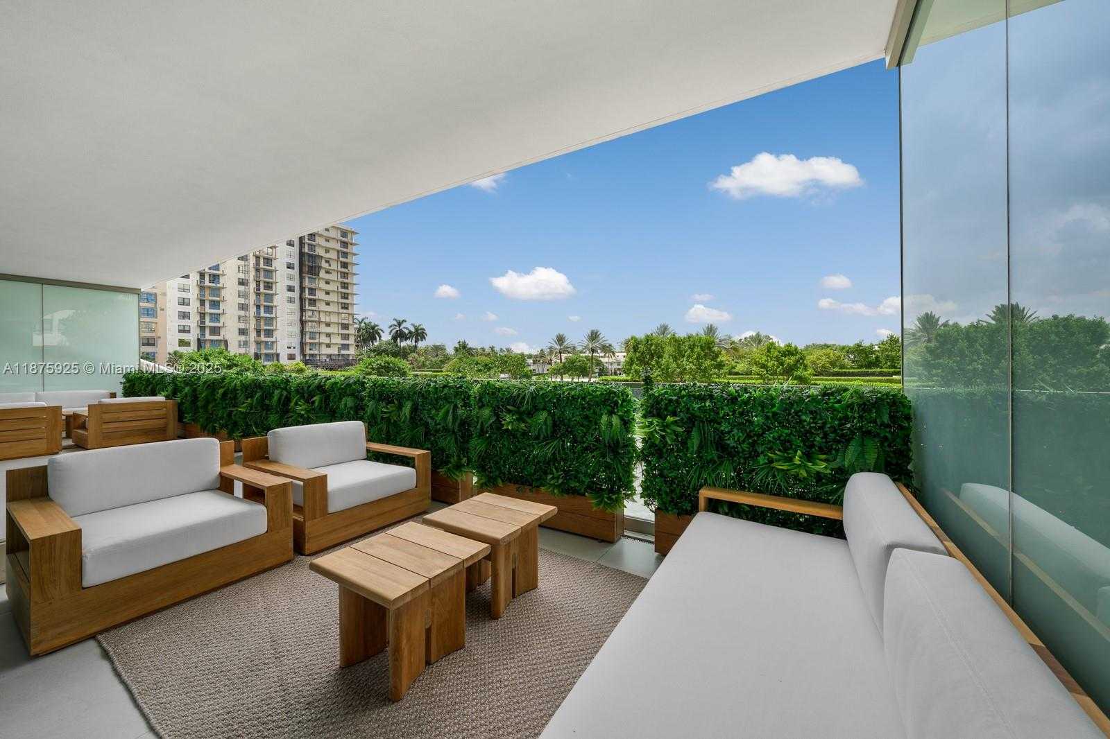 Small Image of 10203 COLLINS AVE #204, Bal Harbour Number 26