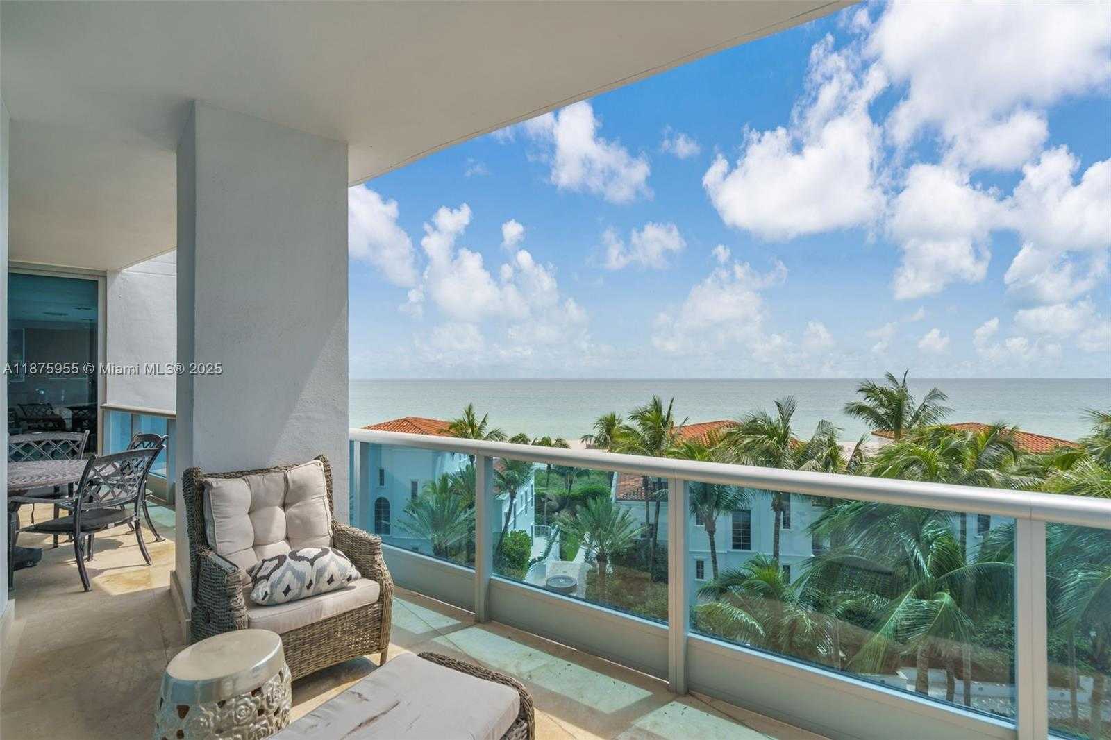 Small Image of 5959 COLLINS AVE #804, Miami Beach Number 2