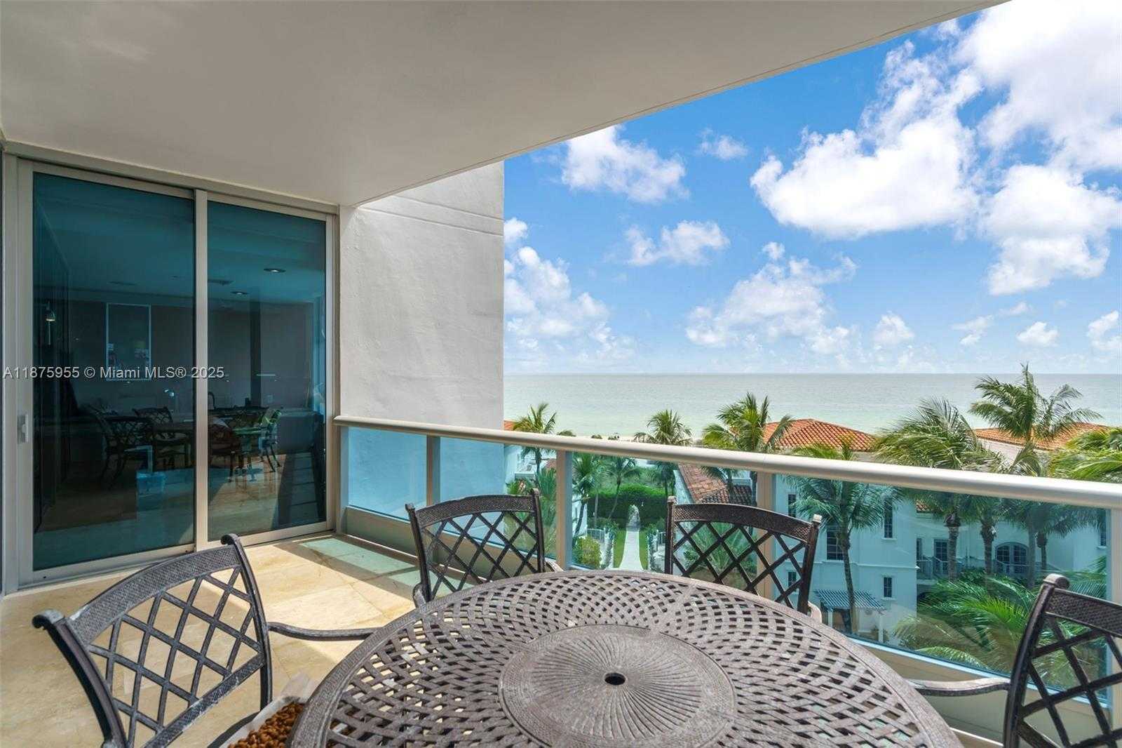 Small Image of 5959 COLLINS AVE #804, Miami Beach Number 3