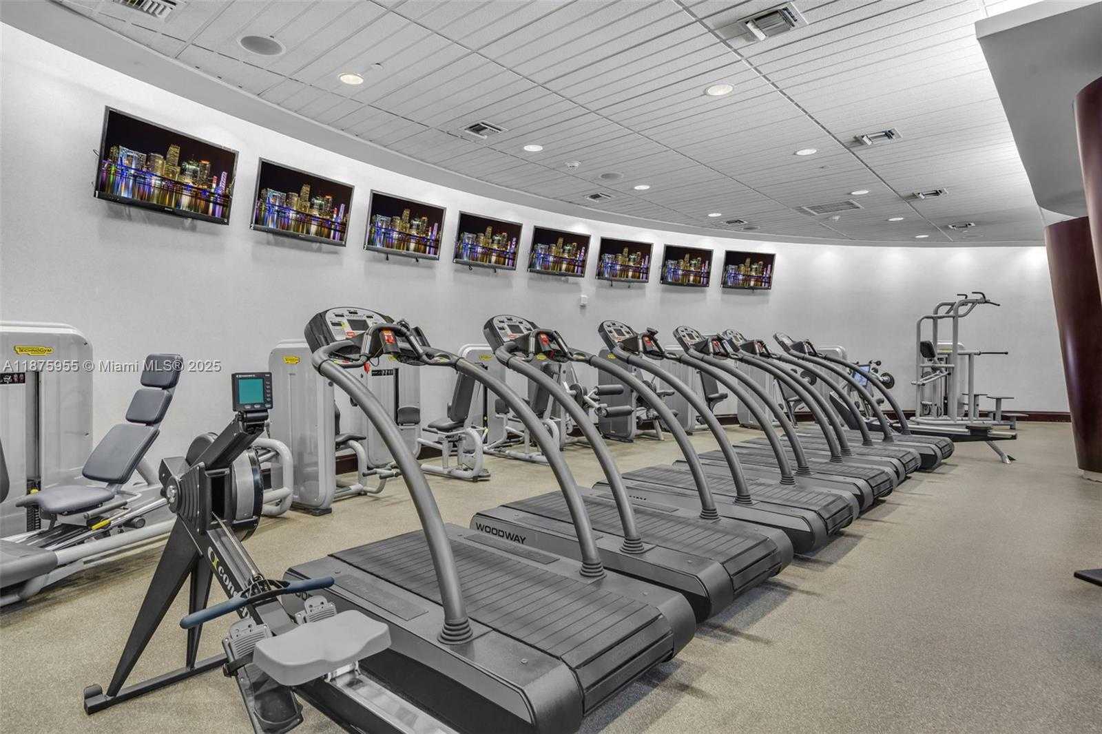 Small Image of 5959 COLLINS AVE #804, Miami Beach Number 34