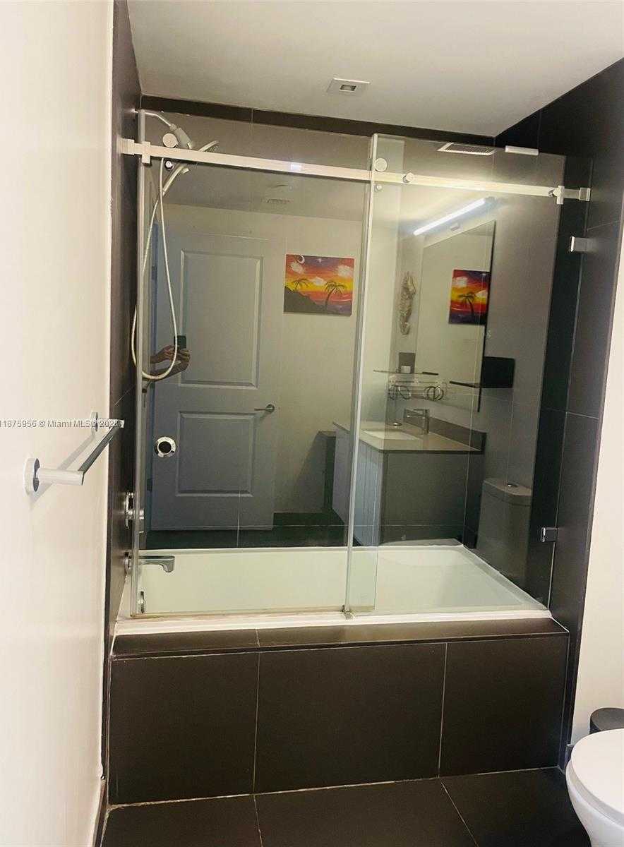 Small Image of 1600 NORTH EAST 1ST AVE #2019, Miami Number 8