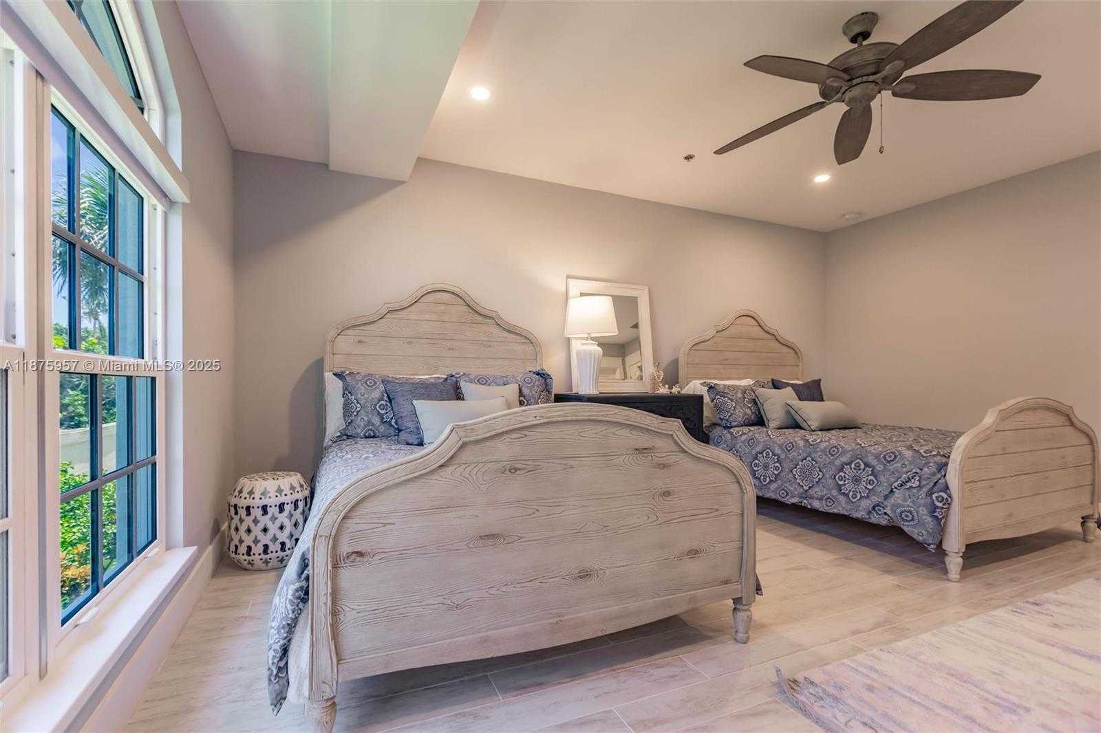 Small Image of 117 OCEAN KEY WAY, Jupiter Number 10
